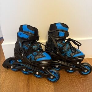 Roces Youth Jokey 3.0 Inline Skates
- Black and Blue